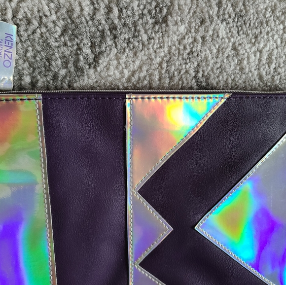 New KENZO HOLOGRAM COSMETICS/TRAVEL POUCH bag - Picture 2 of 4